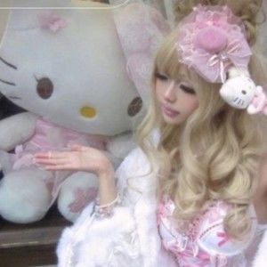 Meet your Posher, Emma